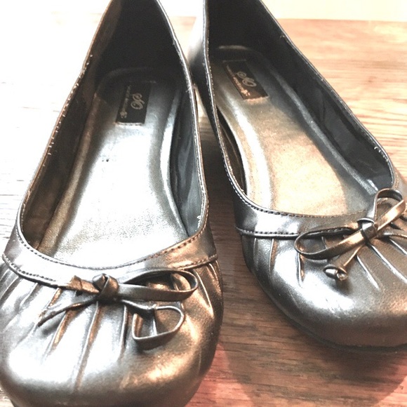 Pewter flats - Picture 8 of 8